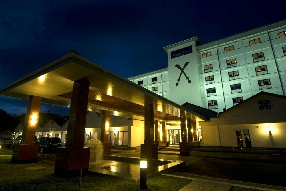 Golden Tulip Kumasi City Esterno foto