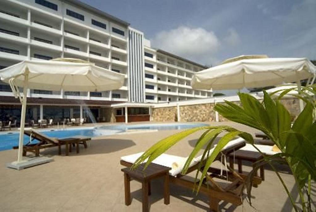 Golden Tulip Kumasi City Esterno foto
